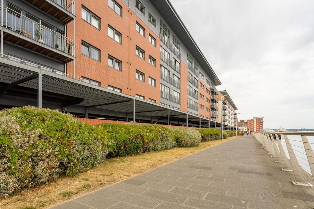 Lux Waterfront 2 Bed Apt, V&A 10Min Walk, St Andrew'S Golf 25Min Drive Данді Екстер'єр фото